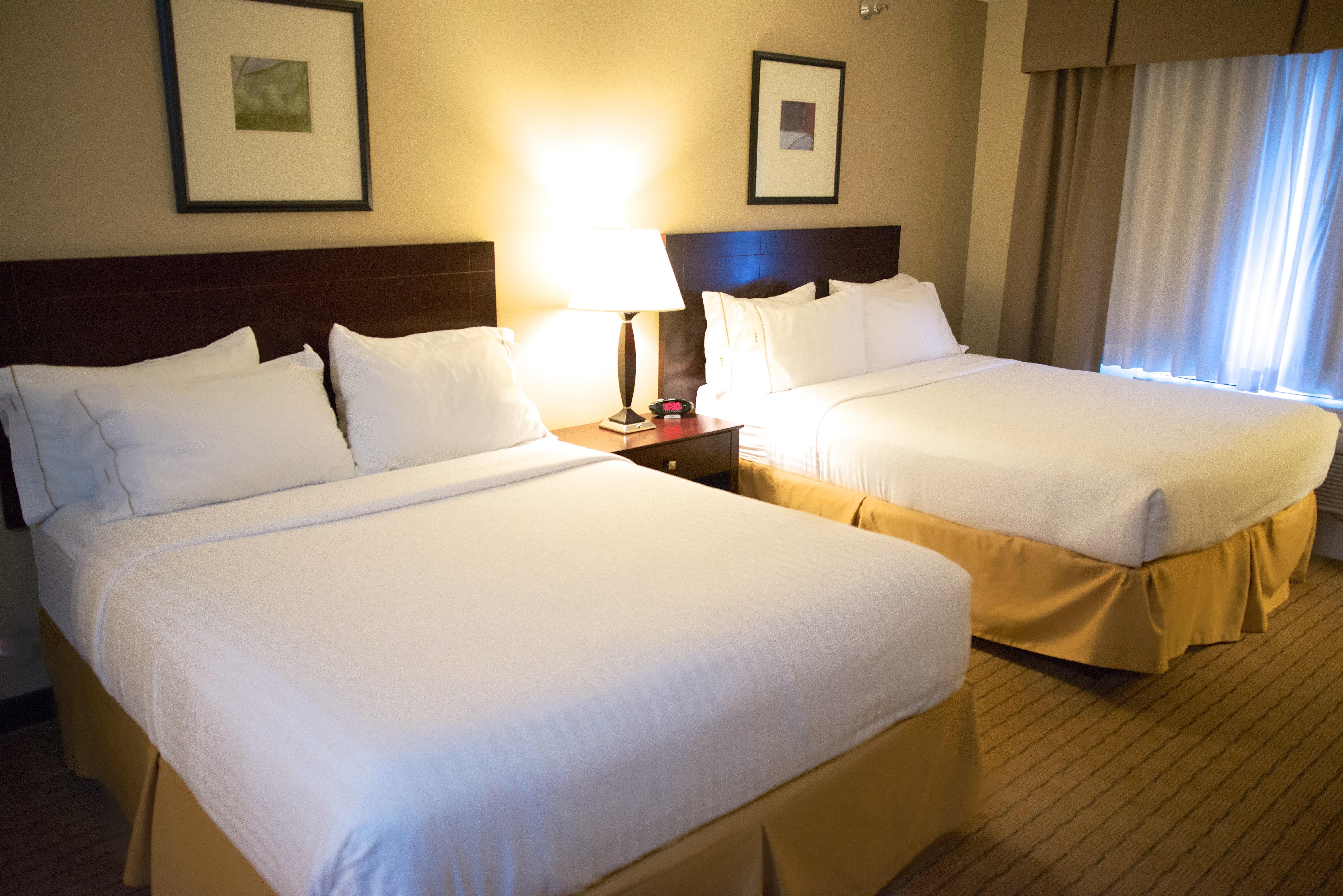 Holiday Inn Express Devils Lake By Ihg Zewnętrze zdjęcie