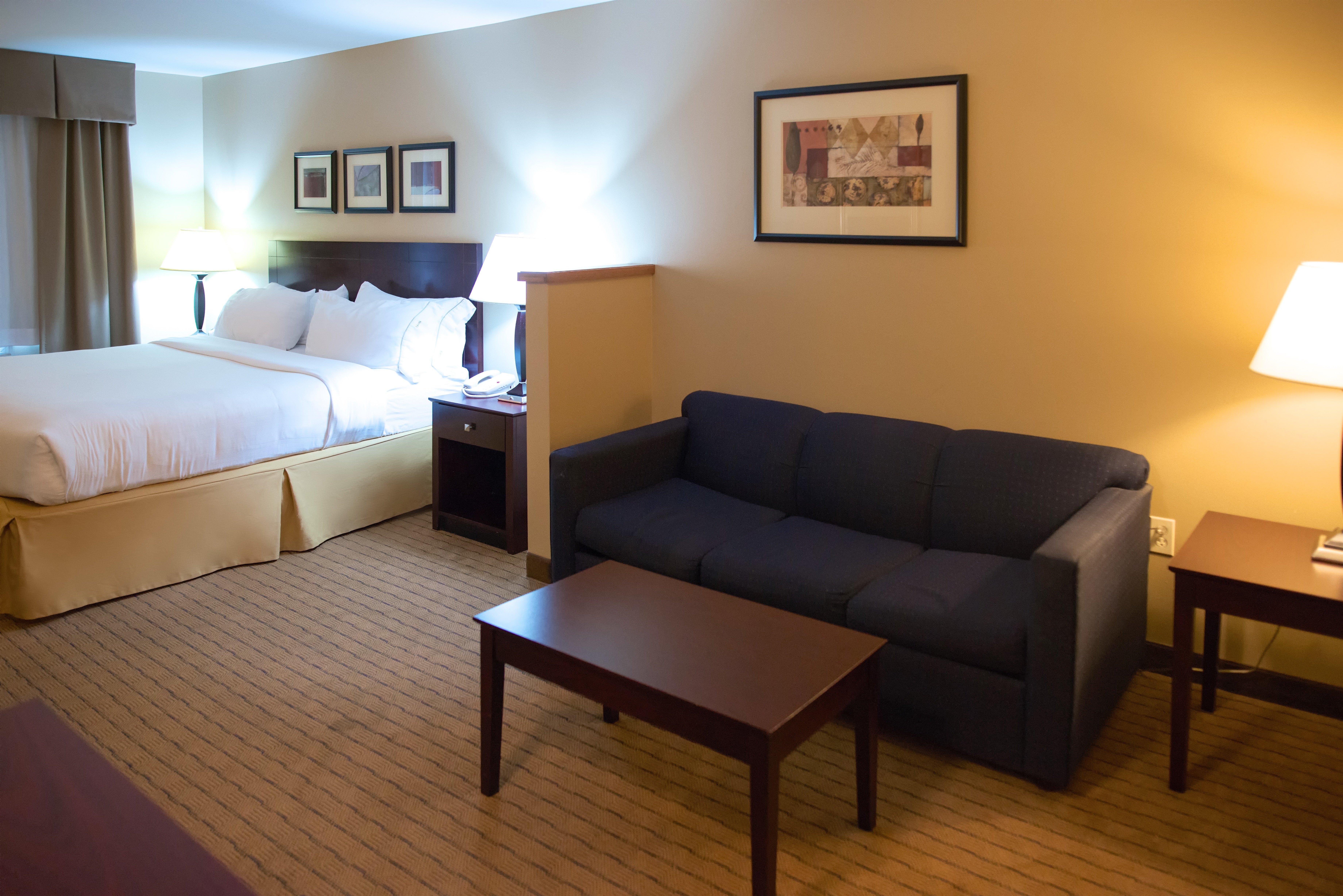 Holiday Inn Express Devils Lake By Ihg Zewnętrze zdjęcie