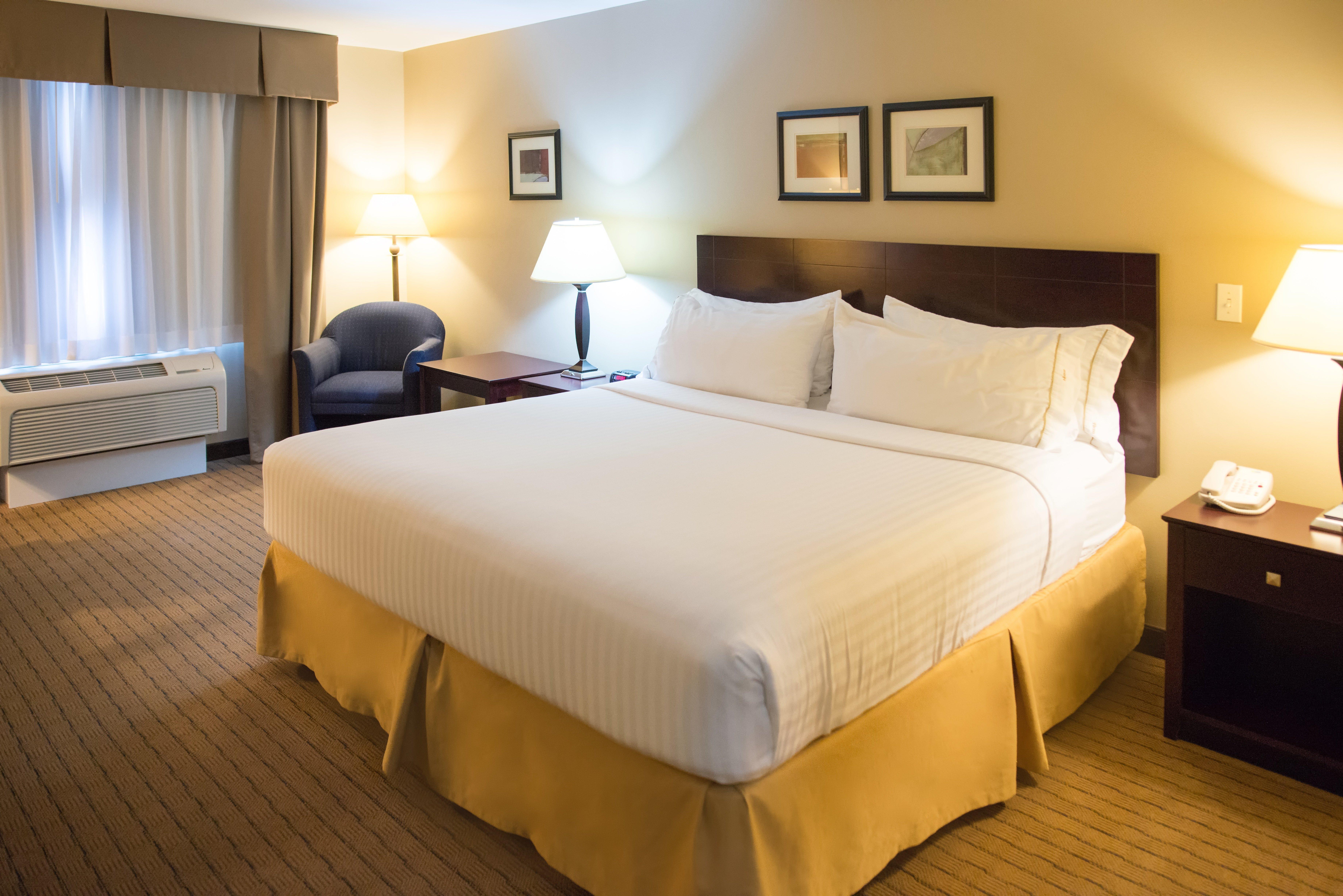 Holiday Inn Express Devils Lake By Ihg Zewnętrze zdjęcie