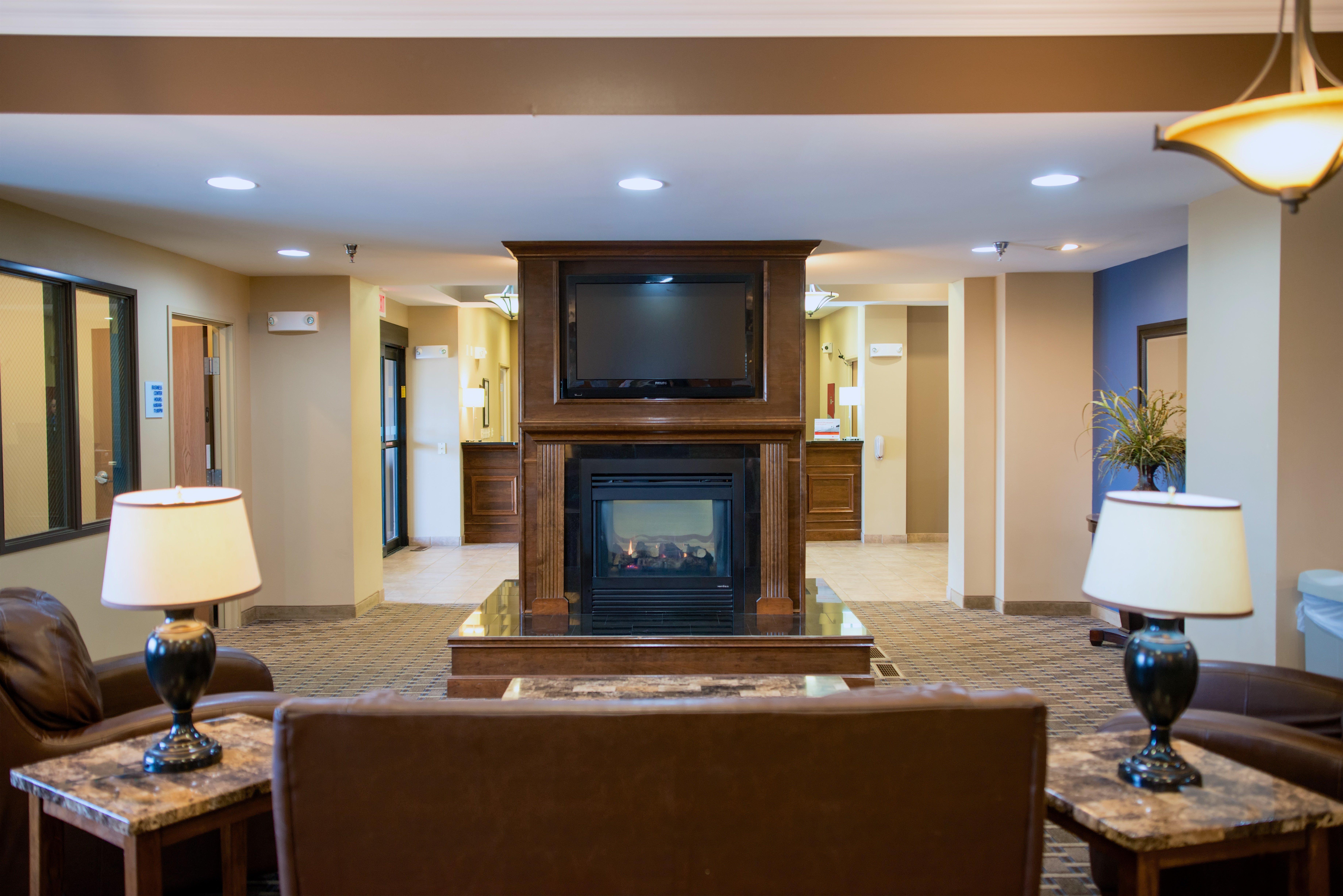 Holiday Inn Express Devils Lake By Ihg Zewnętrze zdjęcie